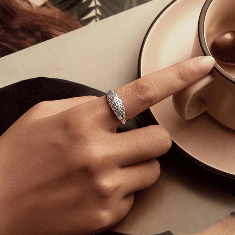 Bague ouverte ajustable en argent sterling 925 oxydé à motif rétro