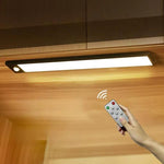 Barre lumineuse rechargeable avec capteur de mouvement pour armoire et penderie avec télécommande, 20 cm argent, 40 cm argent, 60 cm argent, 80 cm argent, 20 cm noir, 40 cm noir, 60 cm noir, 80 cm noir