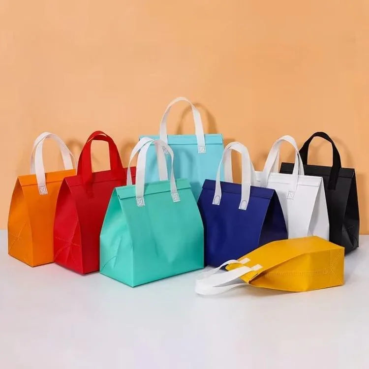 Sac isotherme à emporter en feuille d'aluminium, 50 sacs par paquet, Taille : 21x26x11cm, Petit 21x26x11cm, Moyen 24x24x15cm, Grand 26x26x17cm, Très grand 30x30x20cm