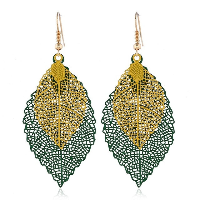 Boucles d'oreilles pendantes doubles feuilles, ornements simples en forme de feuille de métal rétro, Or Noir, Or Argent, Bleu, Multicolore, Rose, Noir Violet, Bleu roi Jaune, Blanc Noir, Vert Jaune, Rouge Noir