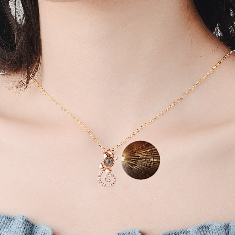 Collier "Je t'aime" en 100 langues avec projection de mémoire, pendentif lettre de mariage, or rose, cuivre blanc